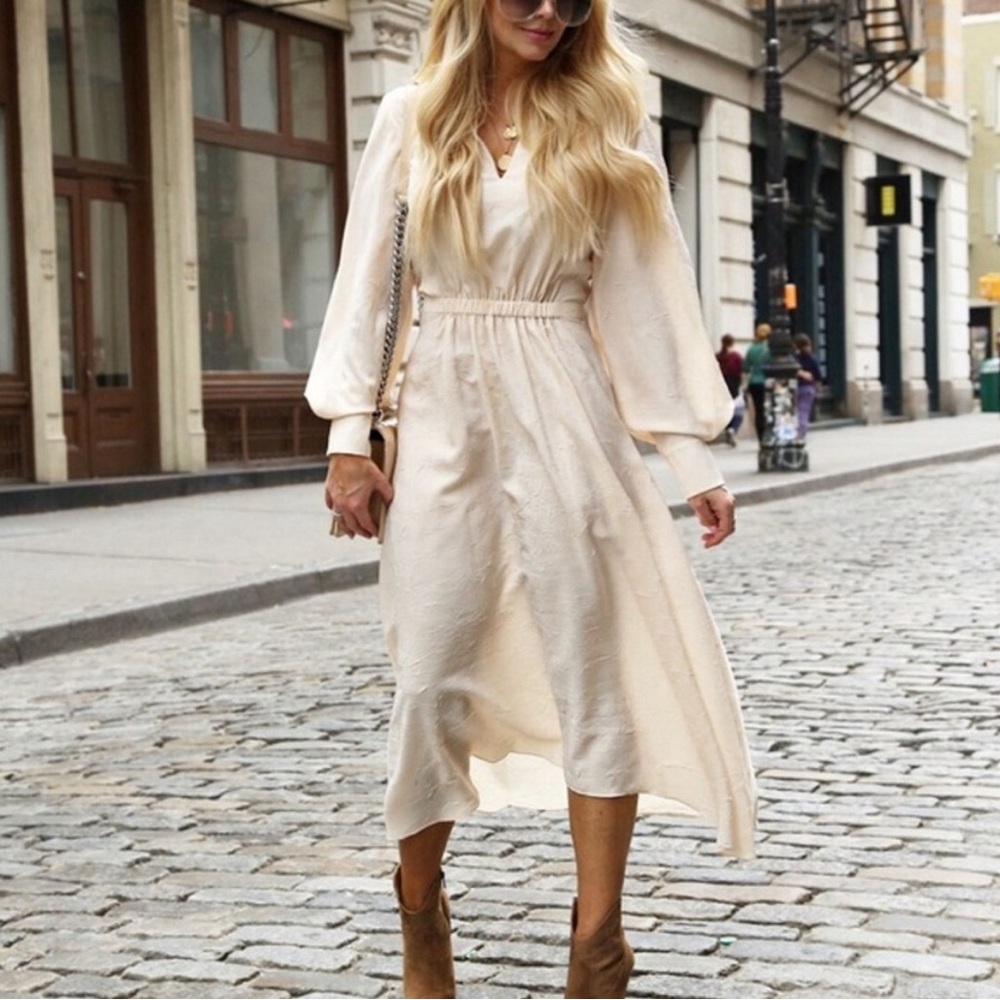Vince Cream Poet Long Sleeves Midi Dress - NWT
